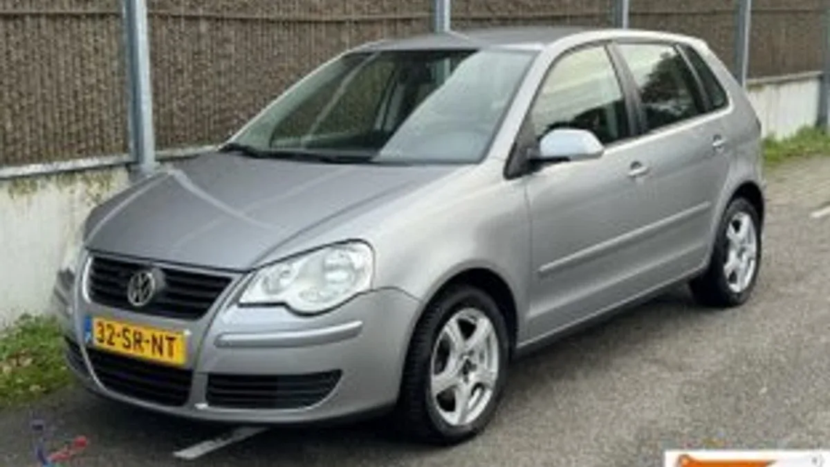 Volkswagen Polo (2006) — foto 1