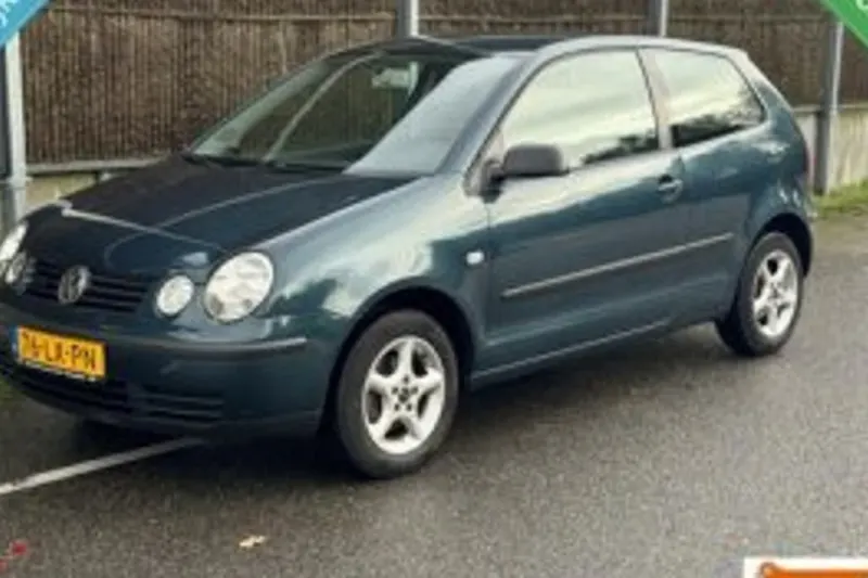 Volkswagen Polo (2003)