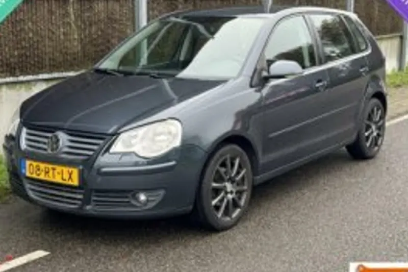 Volkswagen Polo (2005)