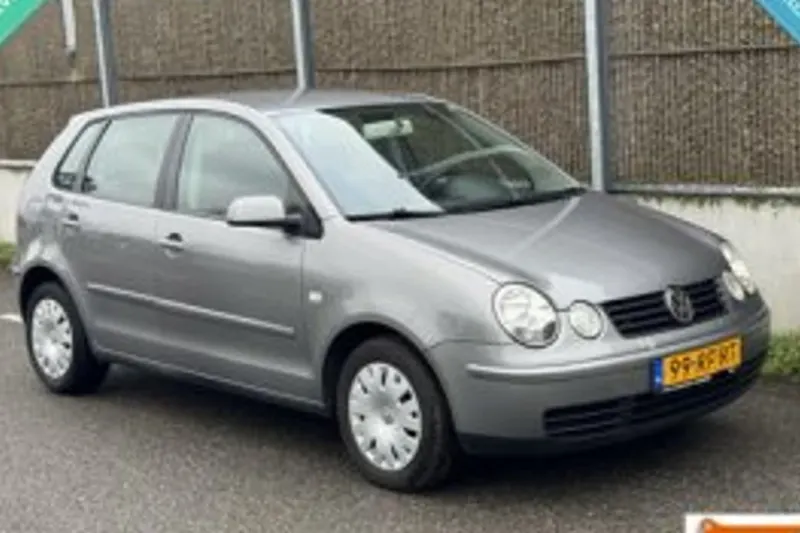 Volkswagen Polo (2005)