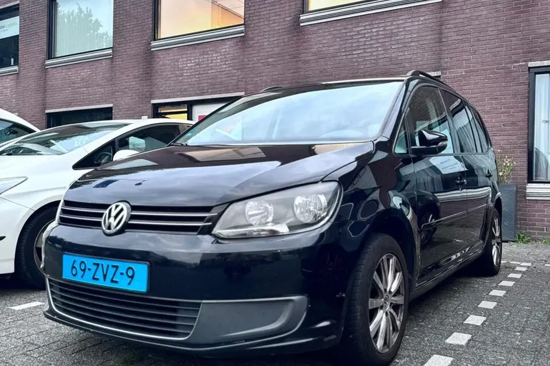 Volkswagen Touran (2013)