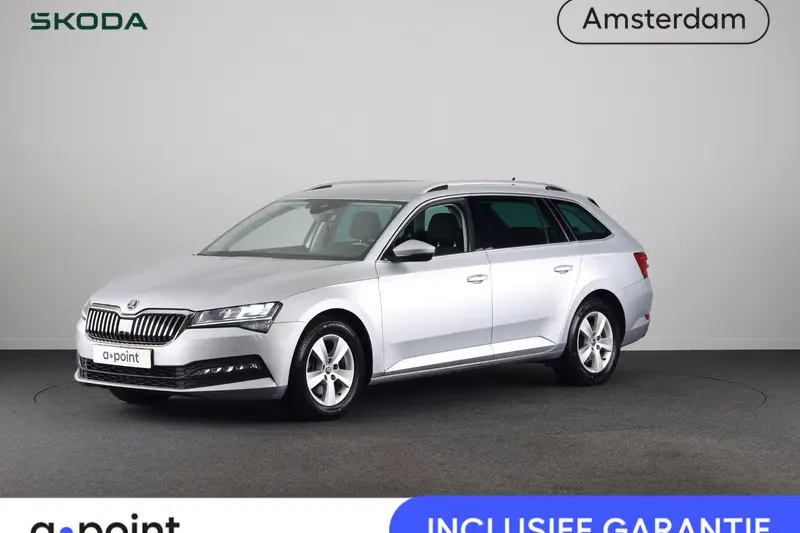 Škoda Superb (2023)