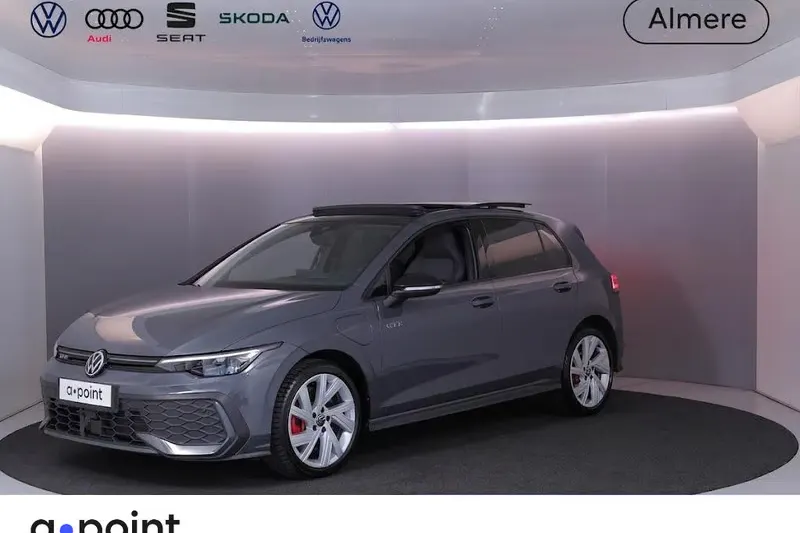 Volkswagen Golf (2025)