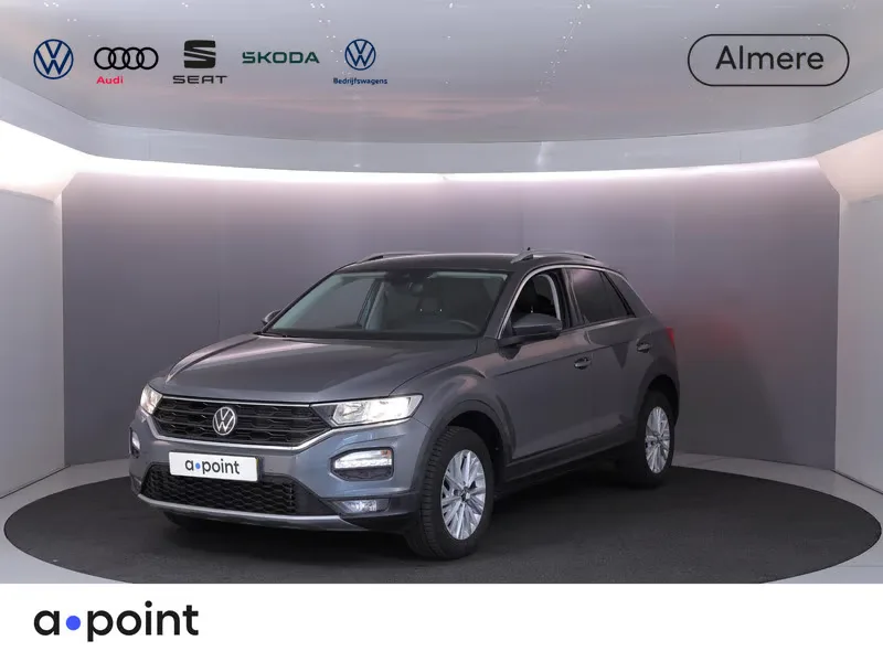 Volkswagen T-Roc (2022) — foto 1