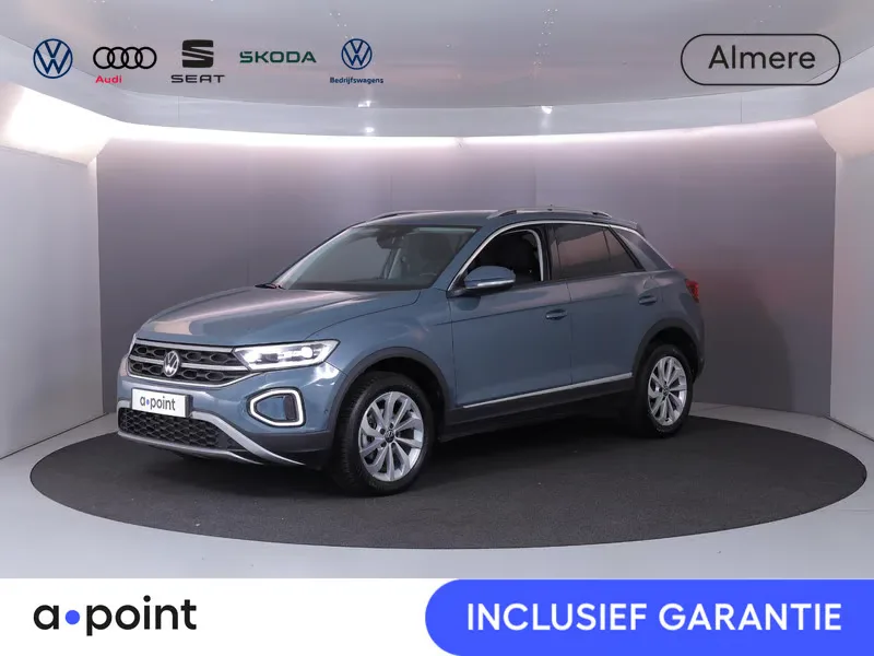 Volkswagen T-Roc (2024) — foto 1