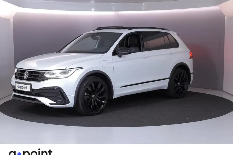 Volkswagen Tiguan (2022)
