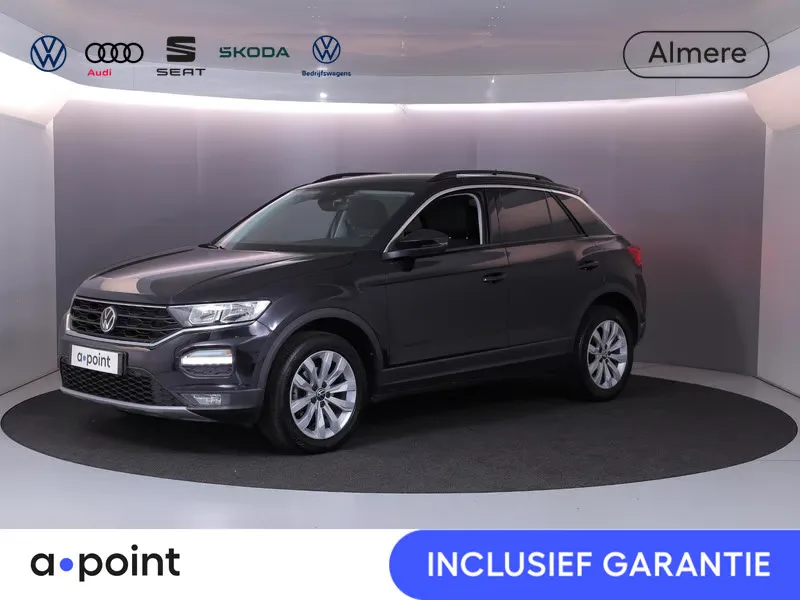 Volkswagen T-Roc (2022) — foto 1