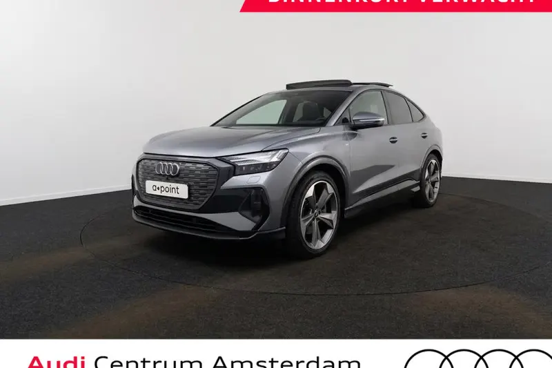Audi Q4 e-tron (2022)