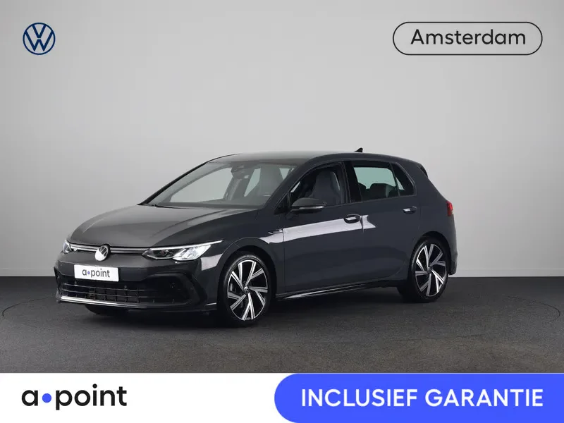 Volkswagen Golf (2024) — foto 1