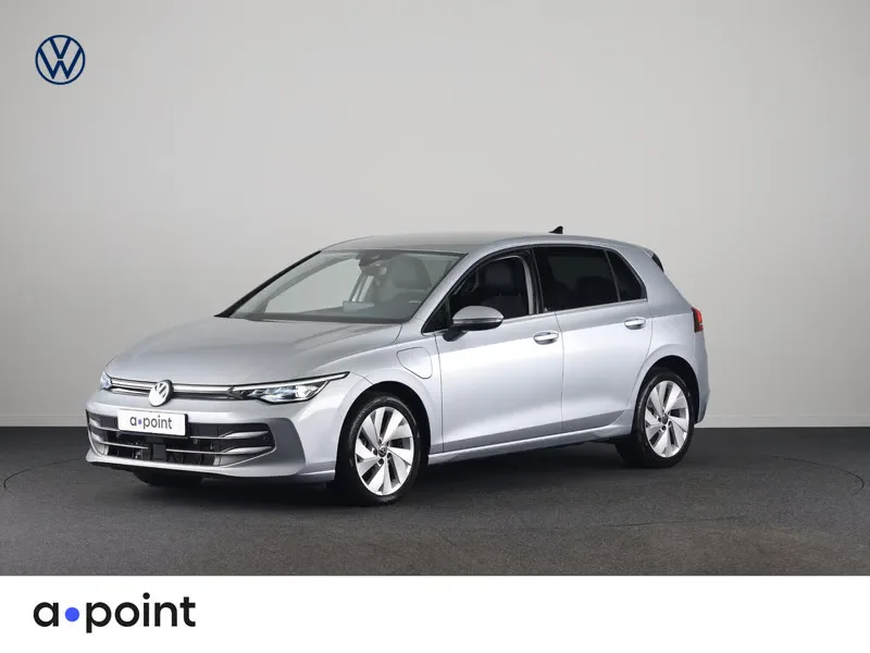 Volkswagen Golf (2025) — foto 1