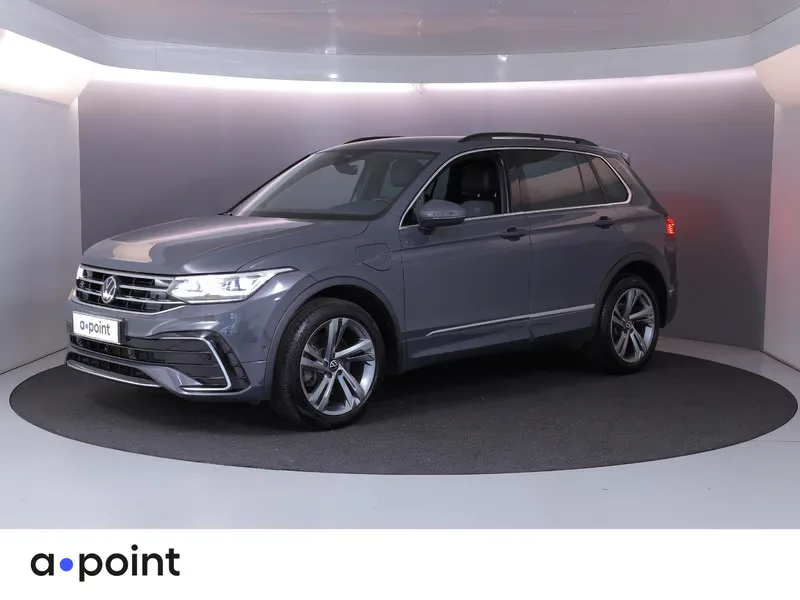 Volkswagen Tiguan (2022) — foto 1