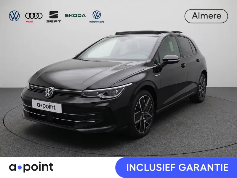 Volkswagen Golf (2025) — foto 1