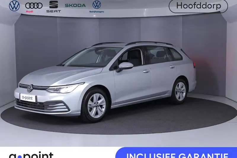 Volkswagen Golf (2023)