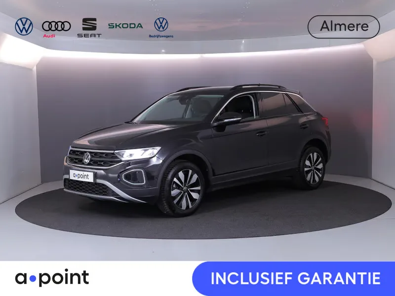 Volkswagen T-Roc (2025) — foto 1
