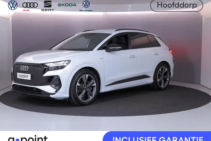 Audi Q4 e-tron (2022)
