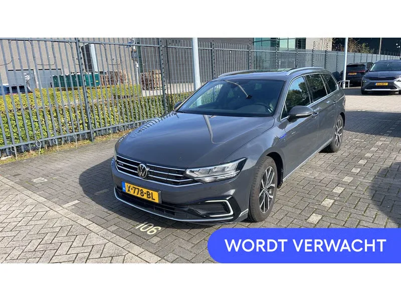 Volkswagen Passat (2020) — foto 1