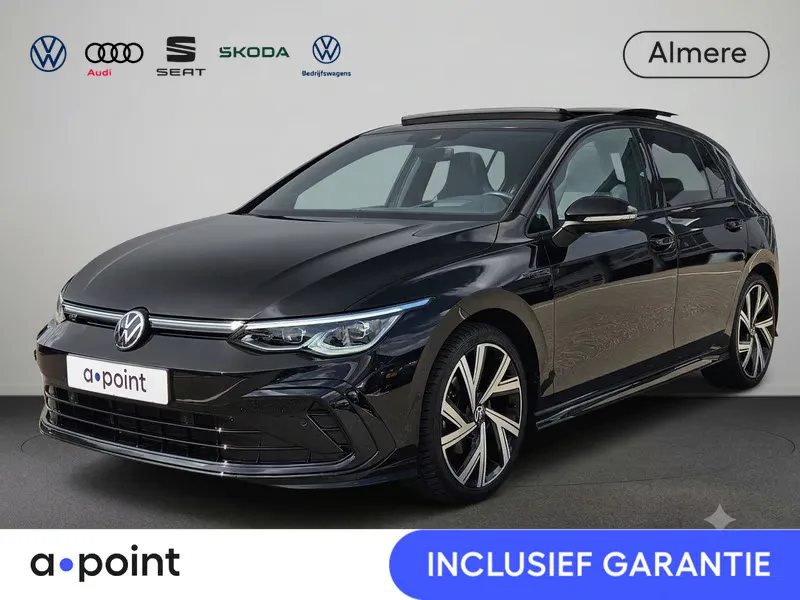 Volkswagen Golf (2022) — foto 1