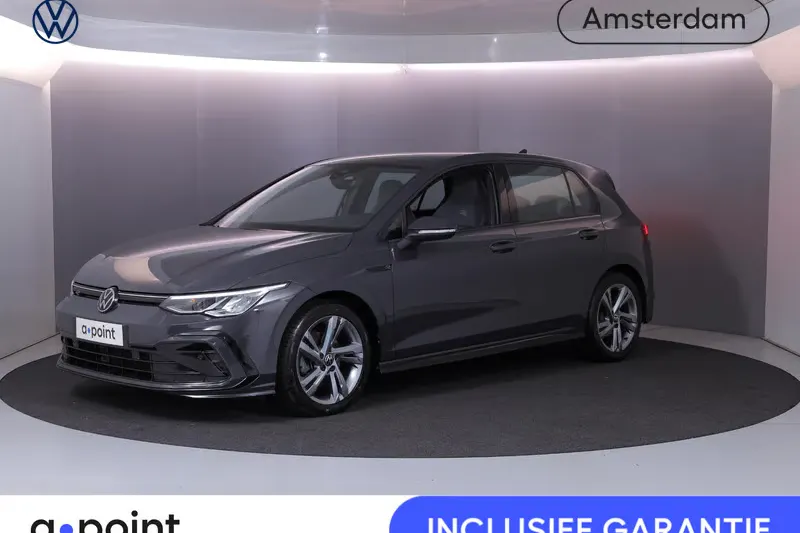 Volkswagen Golf (2024)