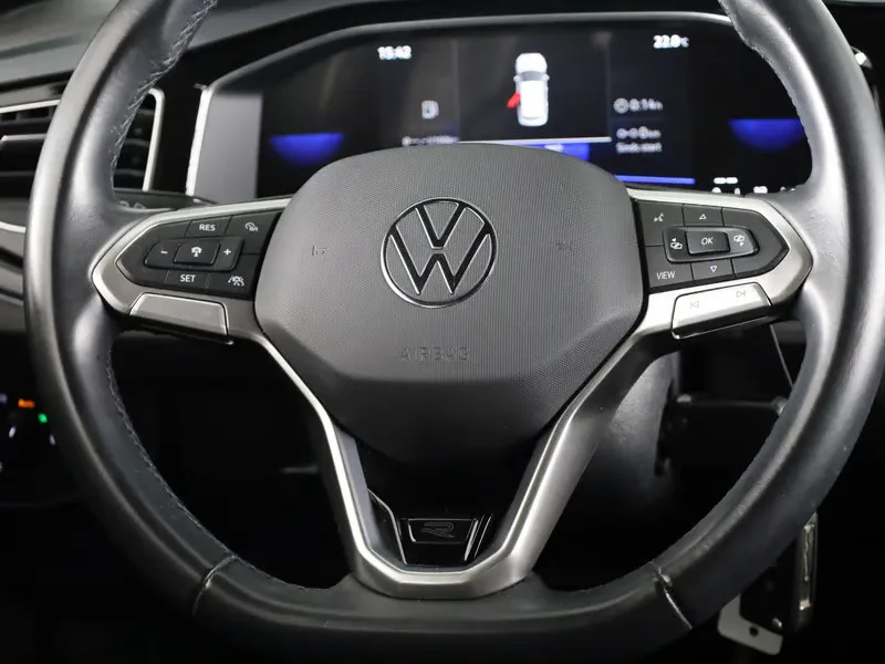 Volkswagen Polo (2023) — foto 1