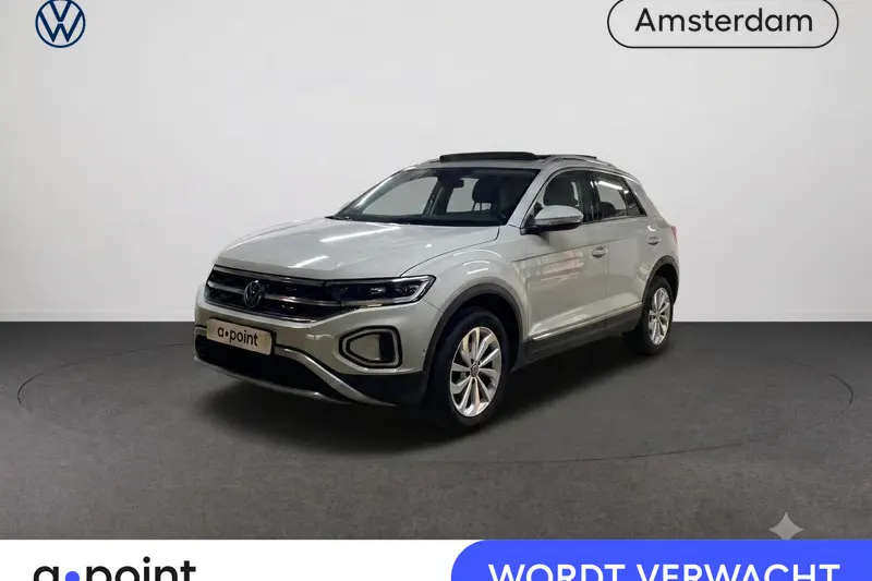 Volkswagen T-Roc (2023)