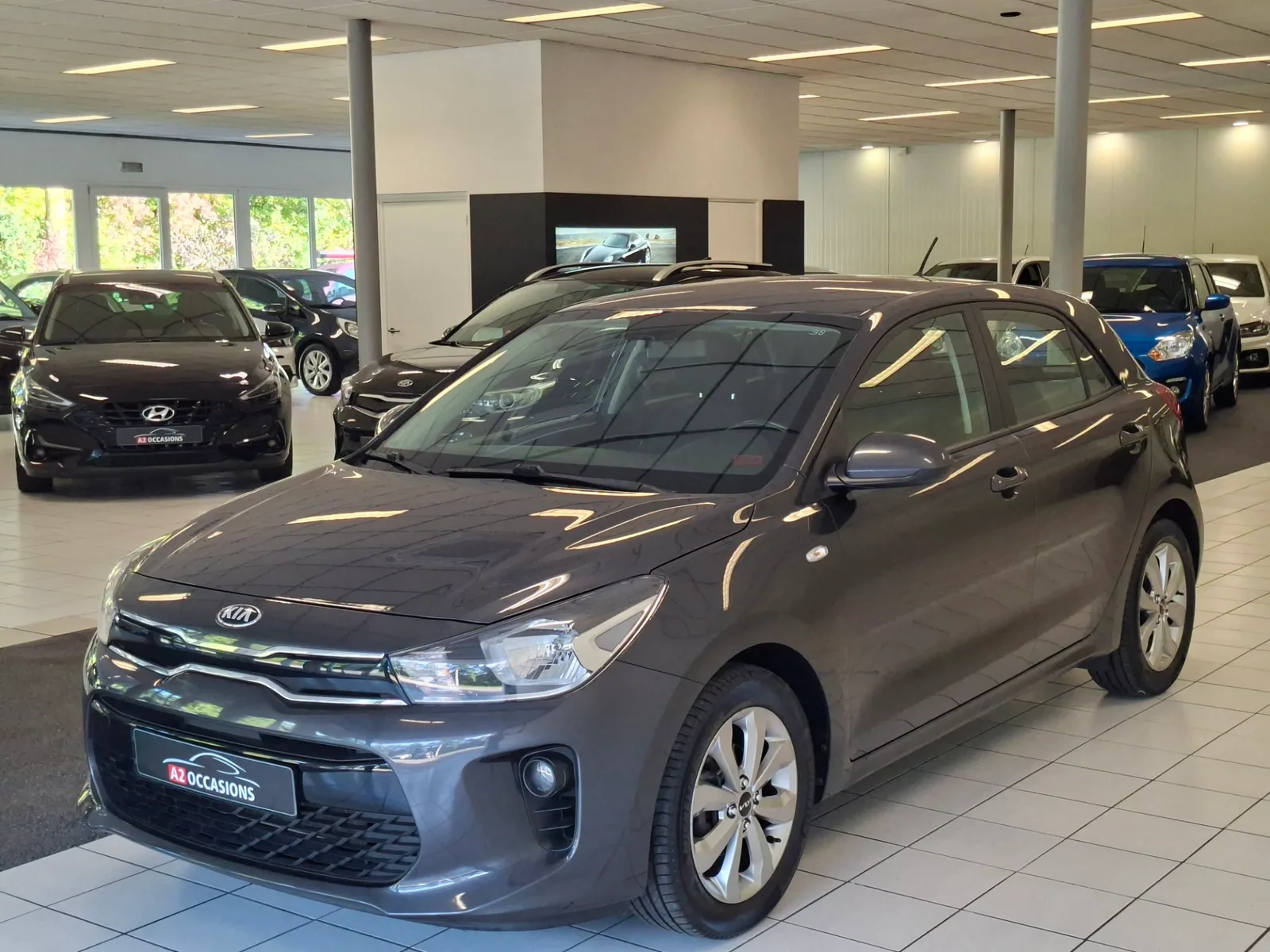 Kia Rio (2019) — foto 1
