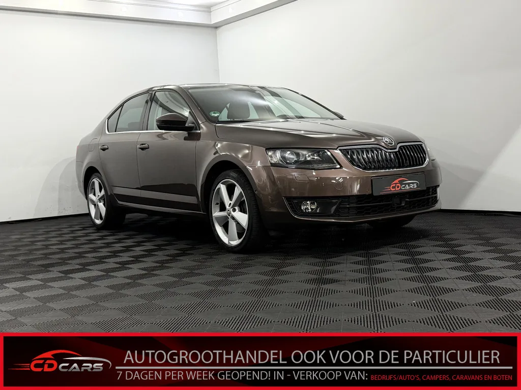 Škoda Octavia (2014) — foto 1