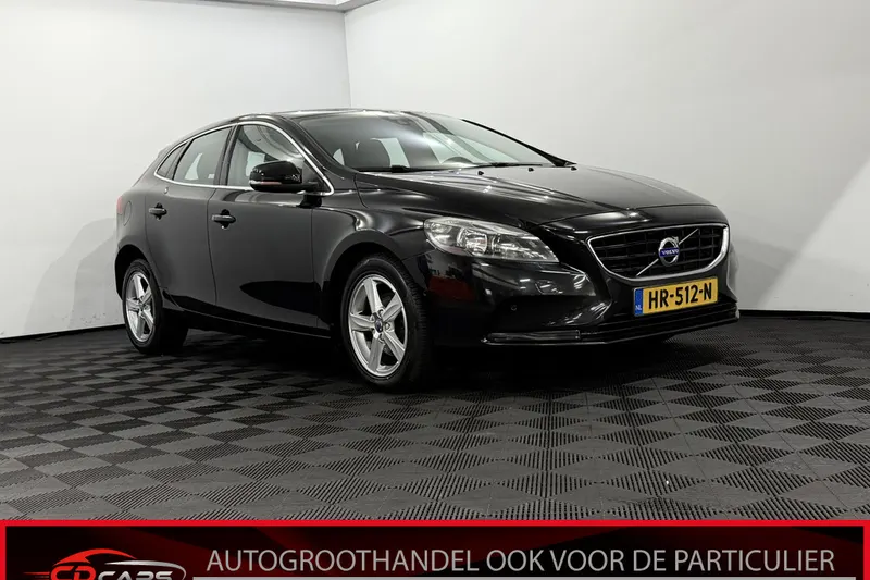 Volvo V40 (2015)
