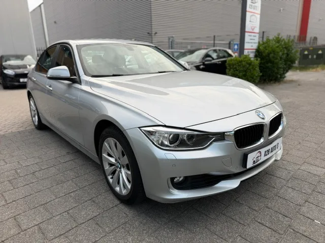 BMW 3-Serie (2013) — foto 1