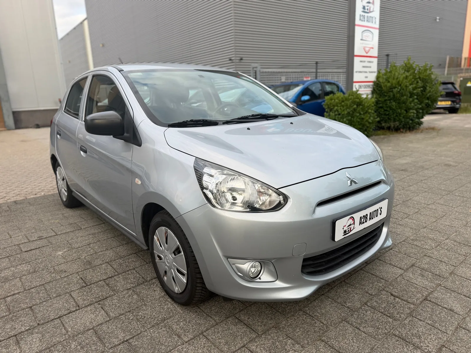 Mitsubishi Space Star (2014) — foto 1
