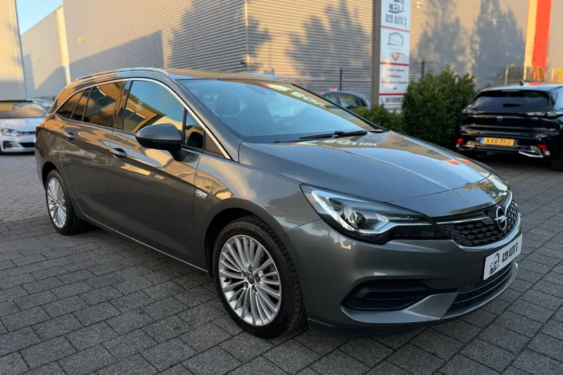 Opel Astra (2020)
