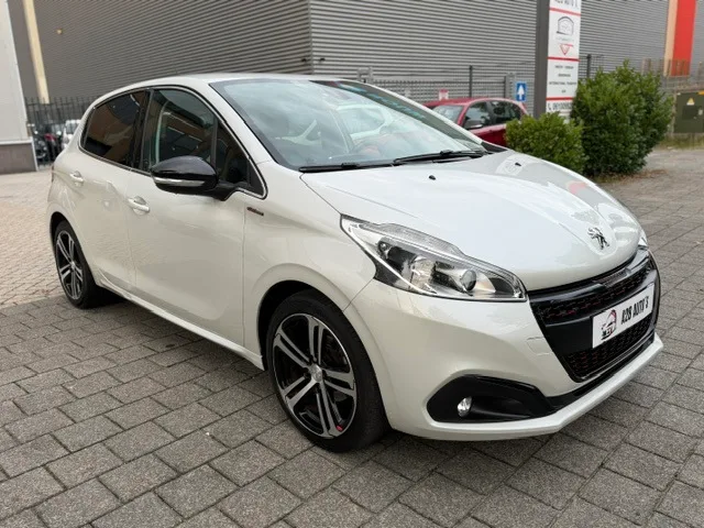 Peugeot 208 (2018) — foto 1
