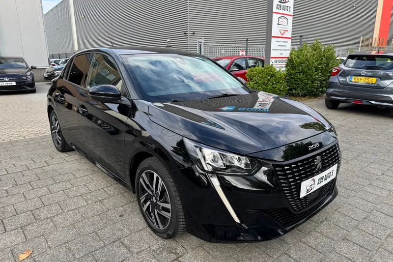 Peugeot 208 (2021)