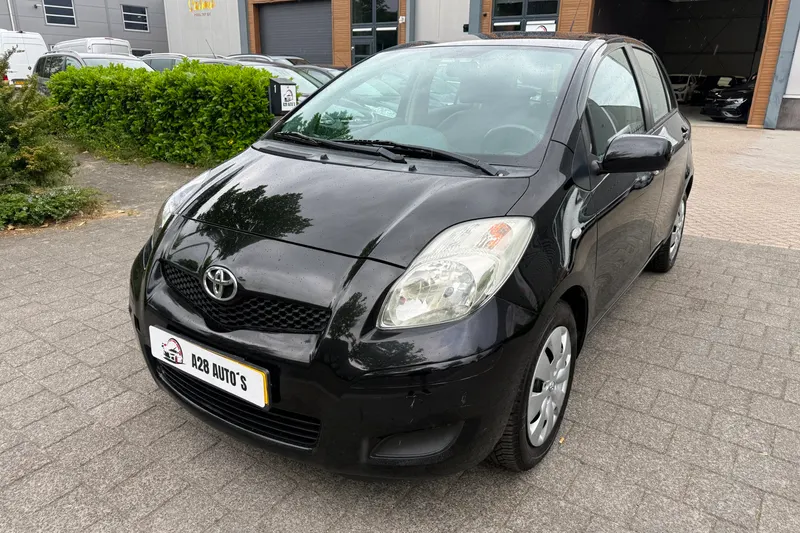 Toyota Yaris (2009)