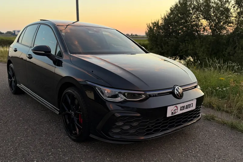 Volkswagen Golf (2021)
