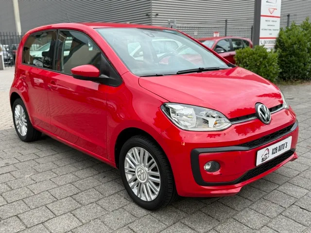 Volkswagen Up! (2017) — foto 1