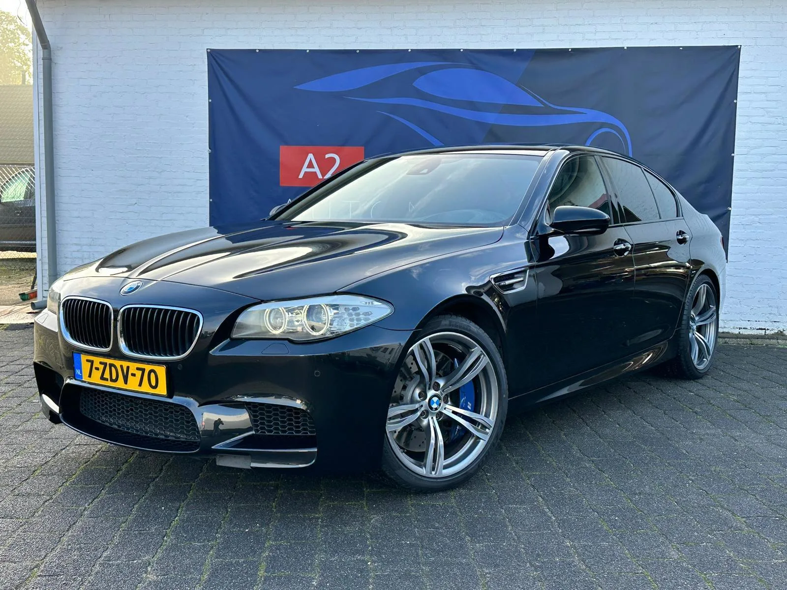 BMW 5-Serie (2012) — foto 1