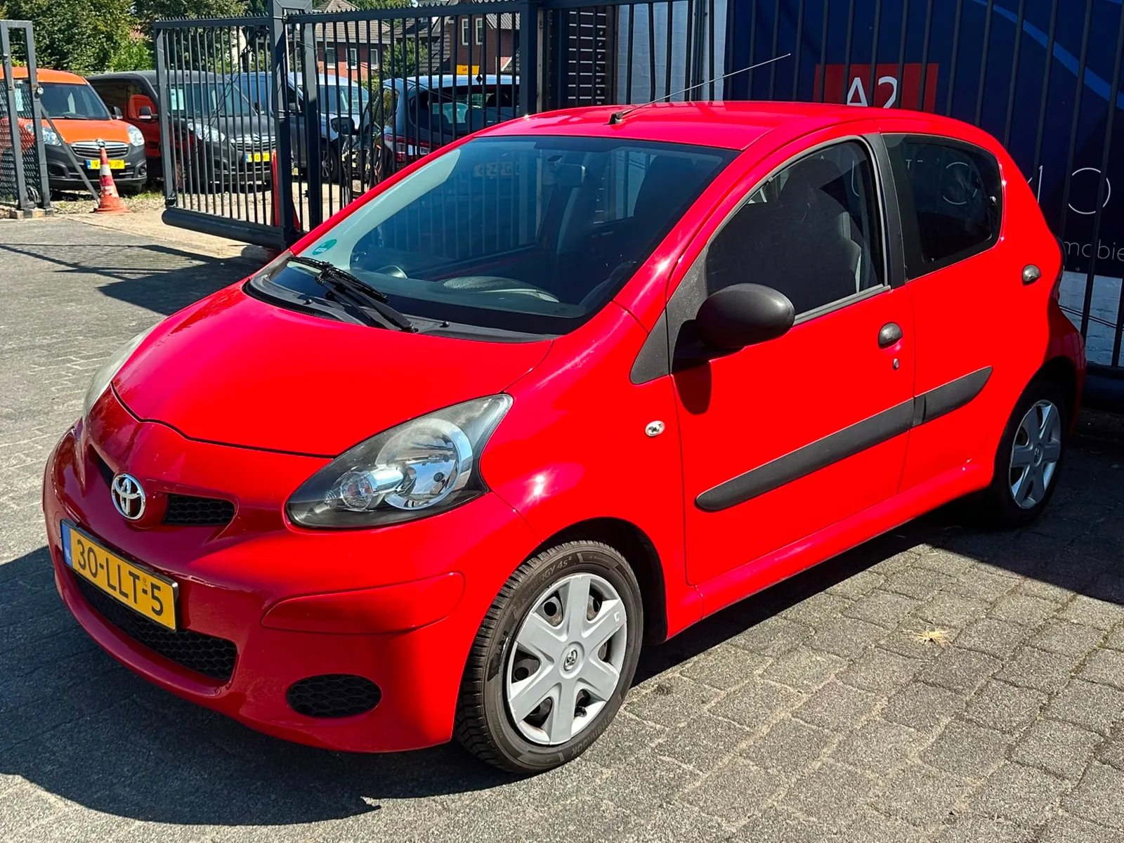 Toyota Aygo (2010) — foto 1