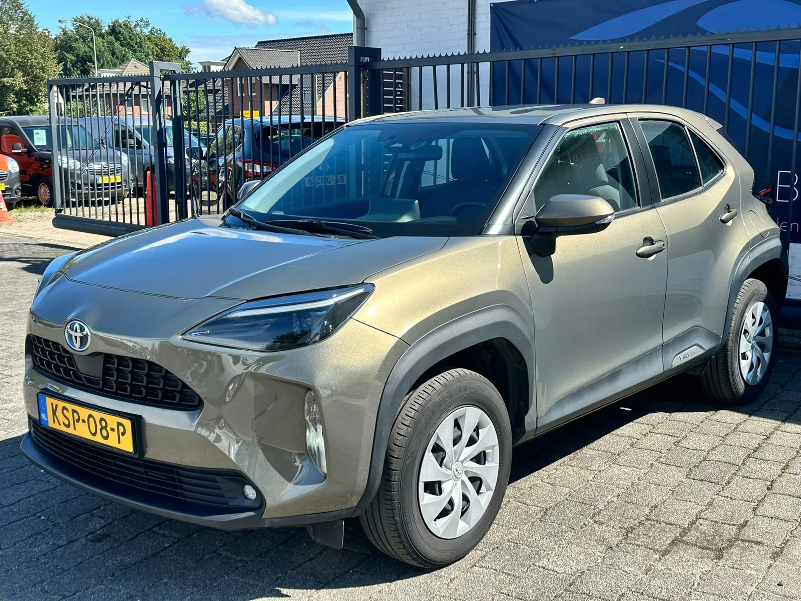Toyota Yaris Cross (2023) — foto 1