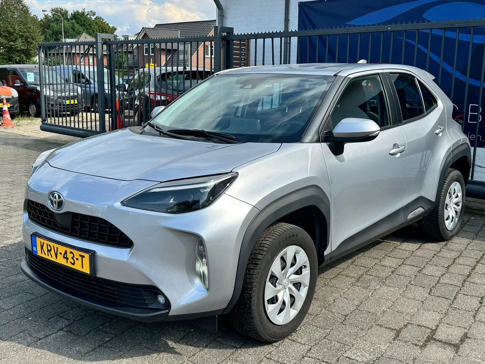 Toyota Yaris Cross (2024) — foto 1
