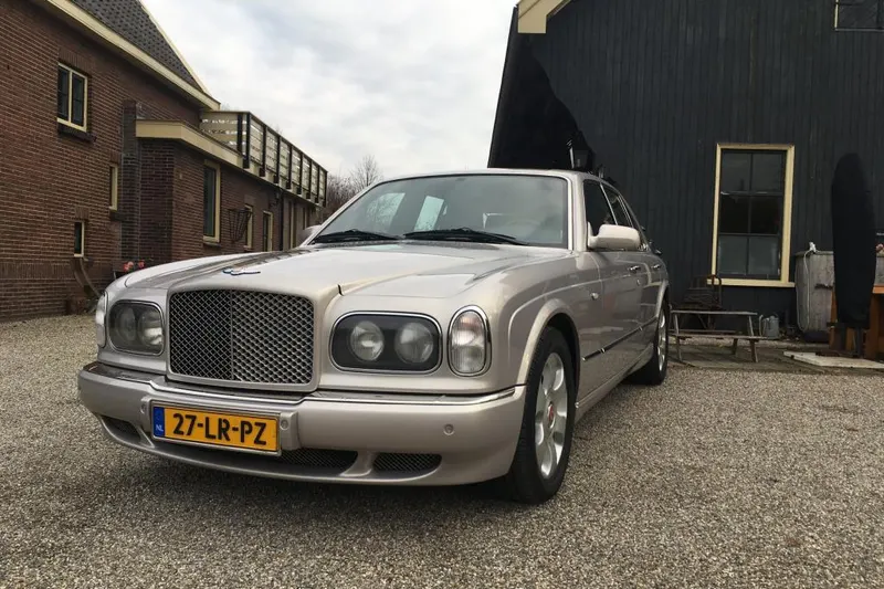 Bentley Arnage (2003)