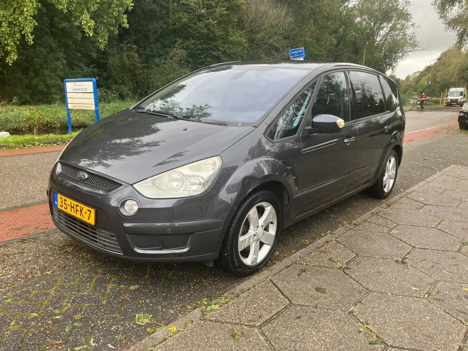 Ford S-Max (2008) — foto 1