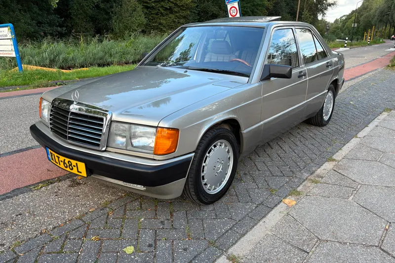 Mercedes-Benz 190-Serie (1990)