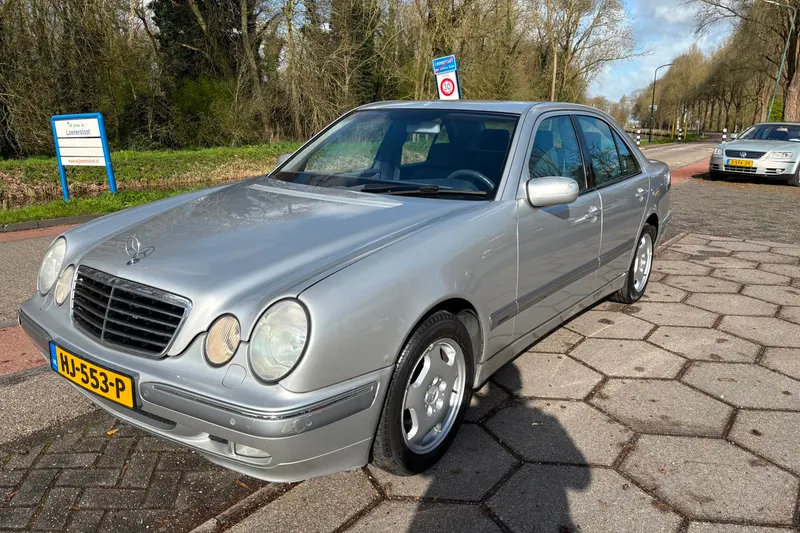 Mercedes-Benz E-Klasse (1999)