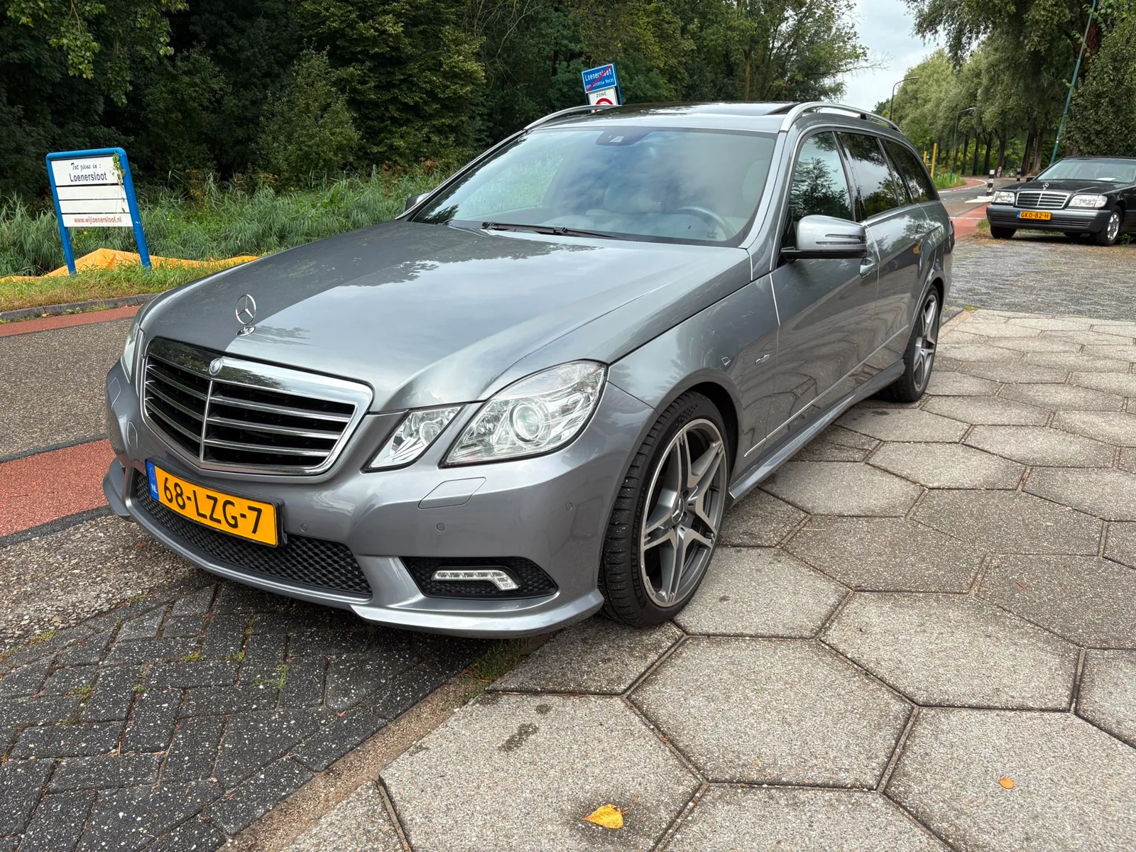 Mercedes-Benz E-Klasse (2010) — foto 1