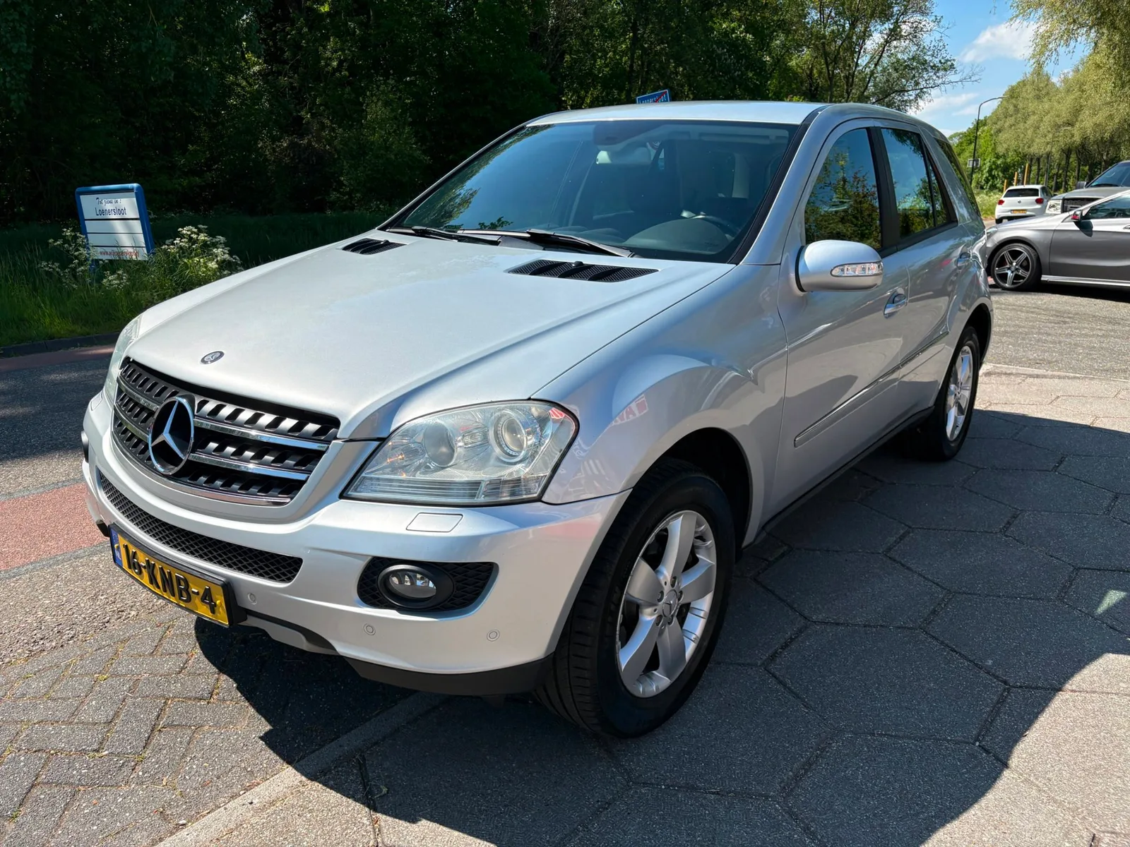 Mercedes-Benz ML-Klasse (2005) — foto 1