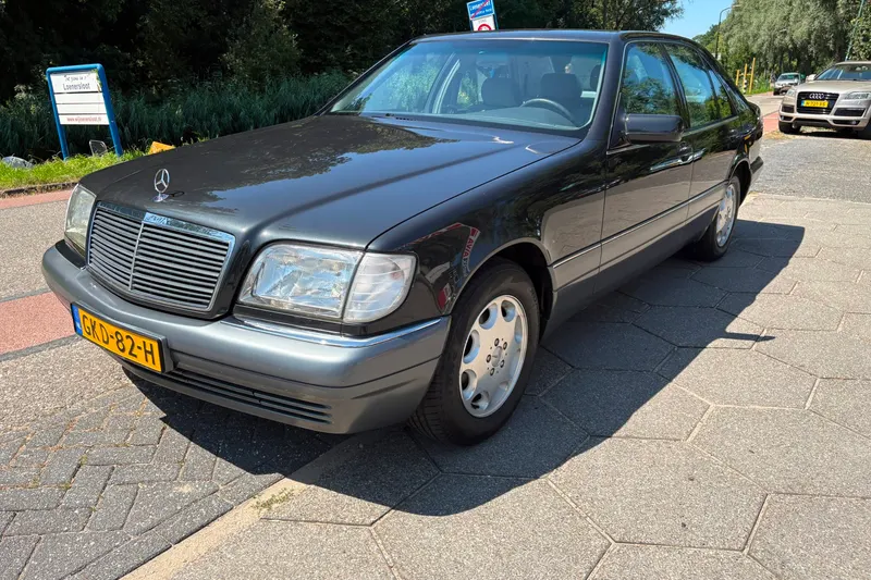 Mercedes-Benz W140 (1995)