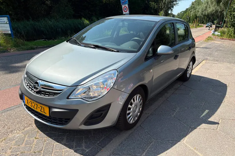 Opel Corsa (2011)