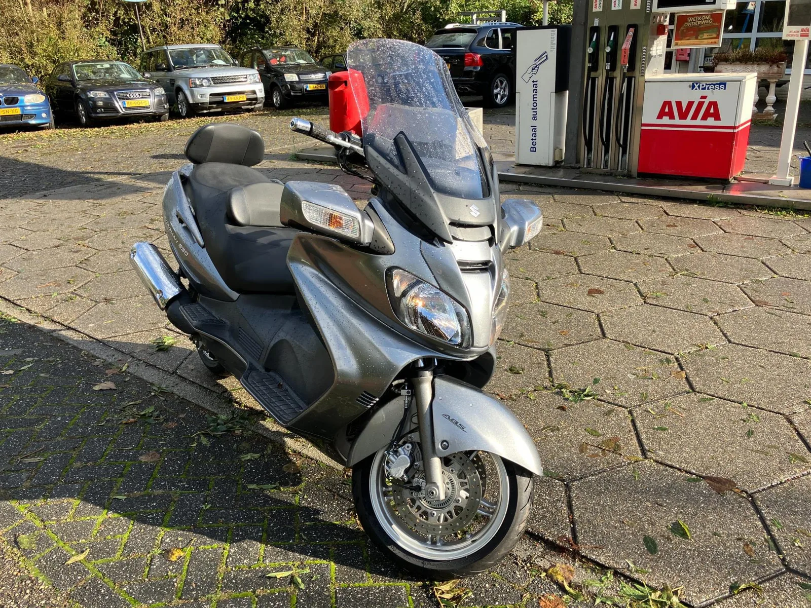 Suzuki AN 650 Burgman (2010) — foto 1