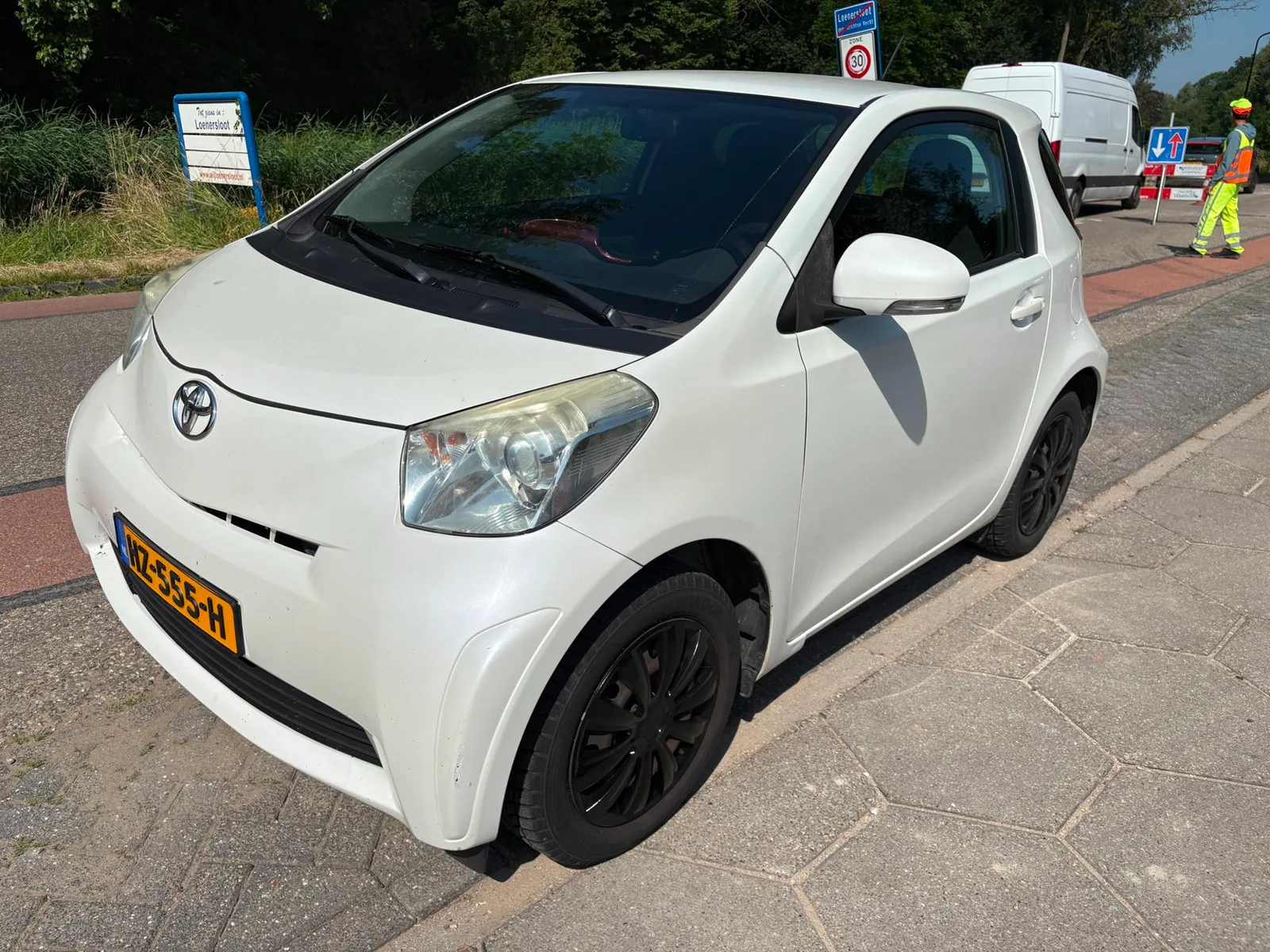 Toyota IQ (2011) — foto 1