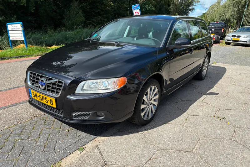 Volvo V70 (2011)